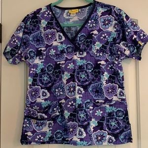 Faux wrap scrub top WonderWink